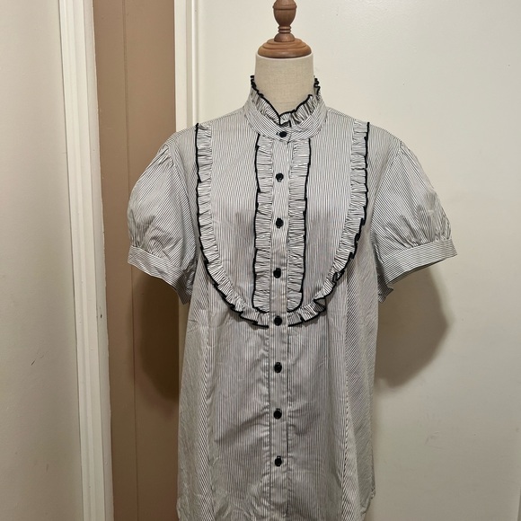 Torrid Black White Pinstripe Button Down Ruffle Top Size 3X NWT - Picture 1 of 7